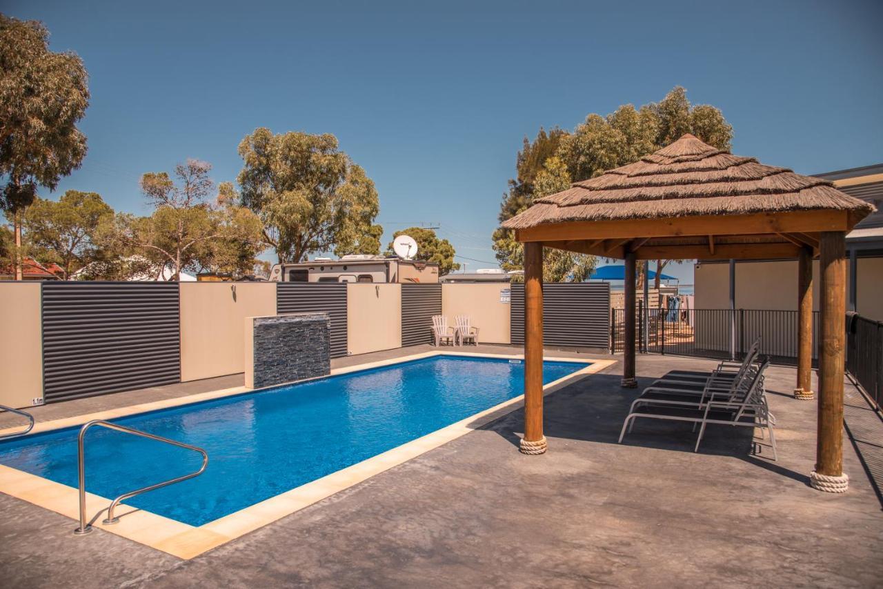 Ceduna Foreshore Caravan Park Buitenkant foto