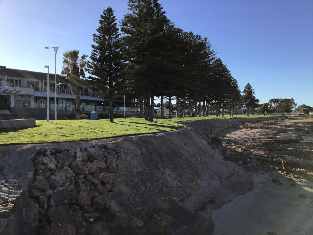 Ceduna Foreshore Caravan Park Buitenkant foto